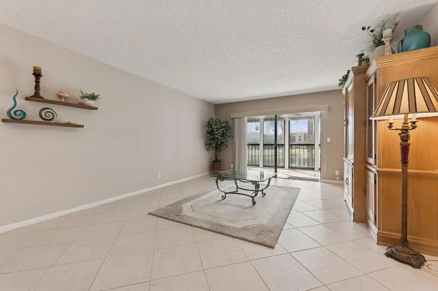 7280 Amberly Lane #208, Delray Beach, FL 33446 - Image #3