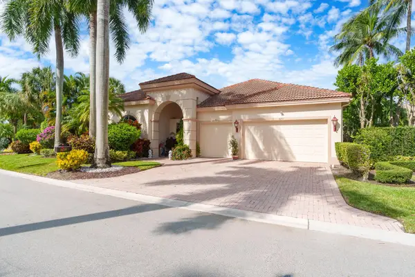 6711 Casa Grande Way, Delray Beach, FL 33446
