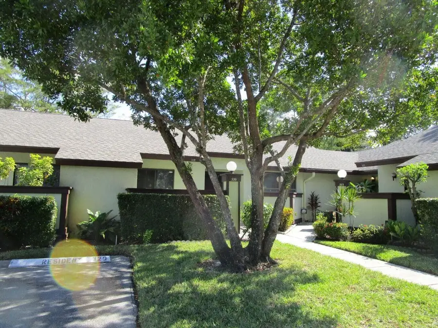 320 Elmira Court, Royal Palm Beach, FL 33411 - Image #2