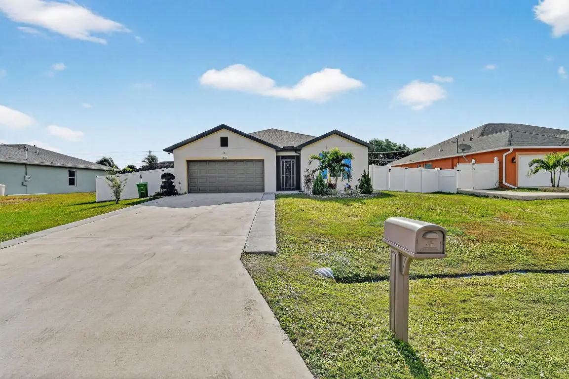 816 SW Jaslo Avenue, Port Saint Lucie, FL 34953 - Image #1