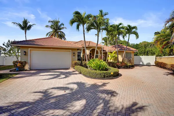 603 N Cypress Drive, Tequesta, FL 33469