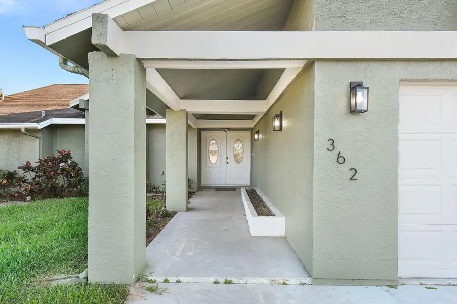 362 SE Crosspoint Drive, Port Saint Lucie, FL 34983 - Image #2