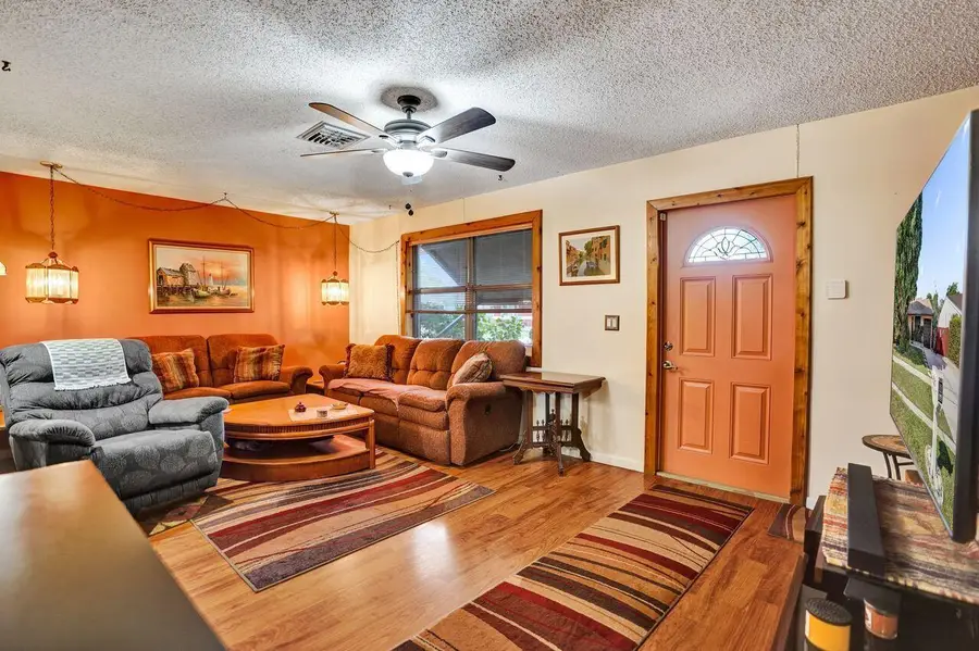 4387 Appian Way, Greenacres, FL 33463 - Image #3