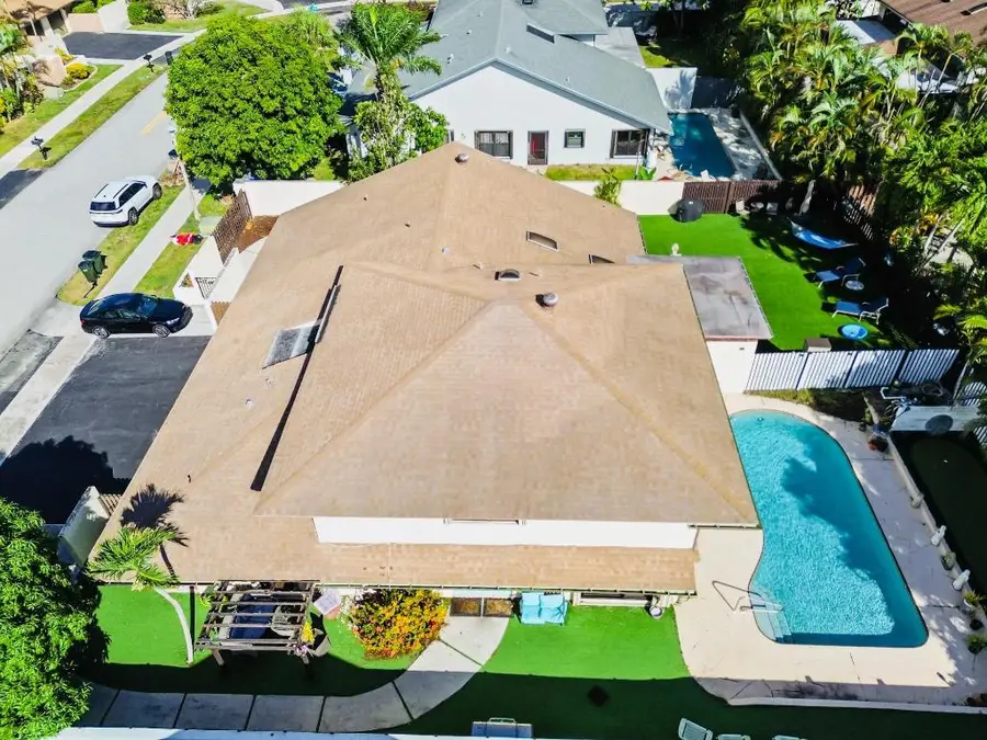 237 SW 29th Avenue, Delray Beach, FL 33445 - Image #2