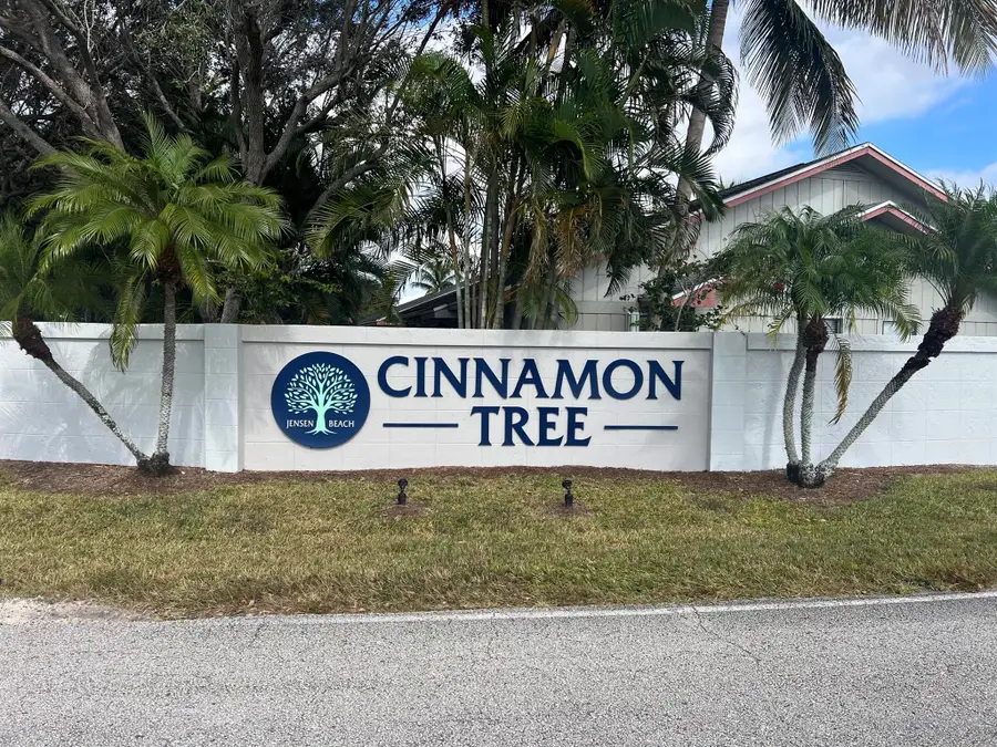 3904 NW Cinnamon Tree Circle, Jensen Beach, FL 34957 - Image #2