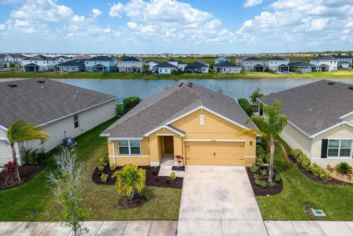 10688 SW Prato Way, Port Saint Lucie, FL 34987 - Image #1