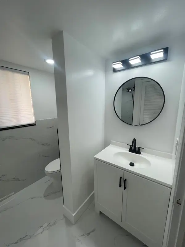 5917 Via Vermilya #206, Lake Worth, FL 33462