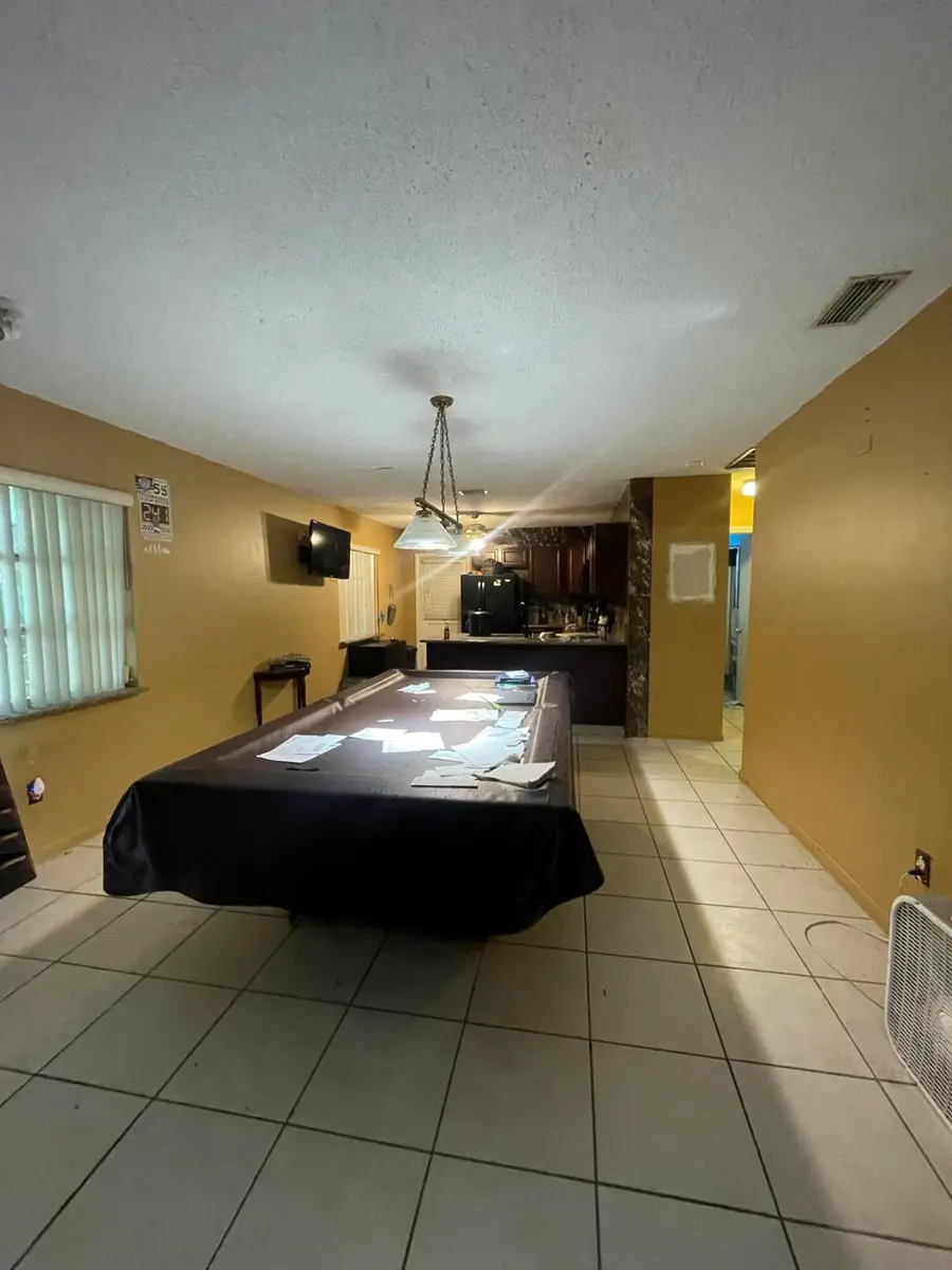 2056 S Palm Circle, North Palm Beach, FL 33408 - Image #3