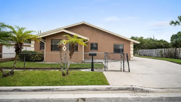 1233 W 32nd Street, Riviera Beach, FL 33404
