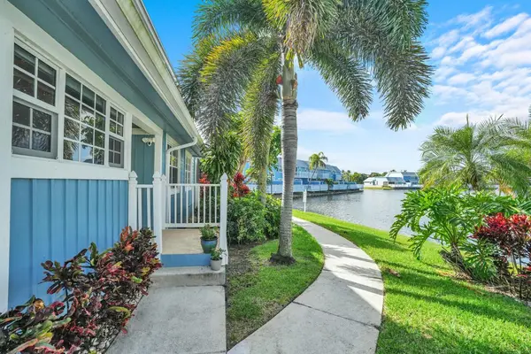 622 Ocean Dunes Circle, Jupiter, FL 33477