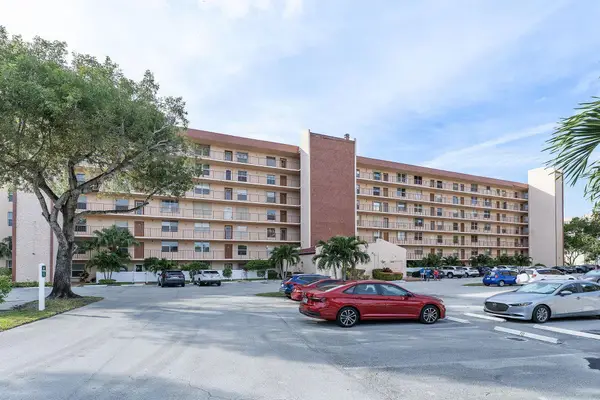 14575 Bonaire Boulevard #304, Delray Beach, FL 33446