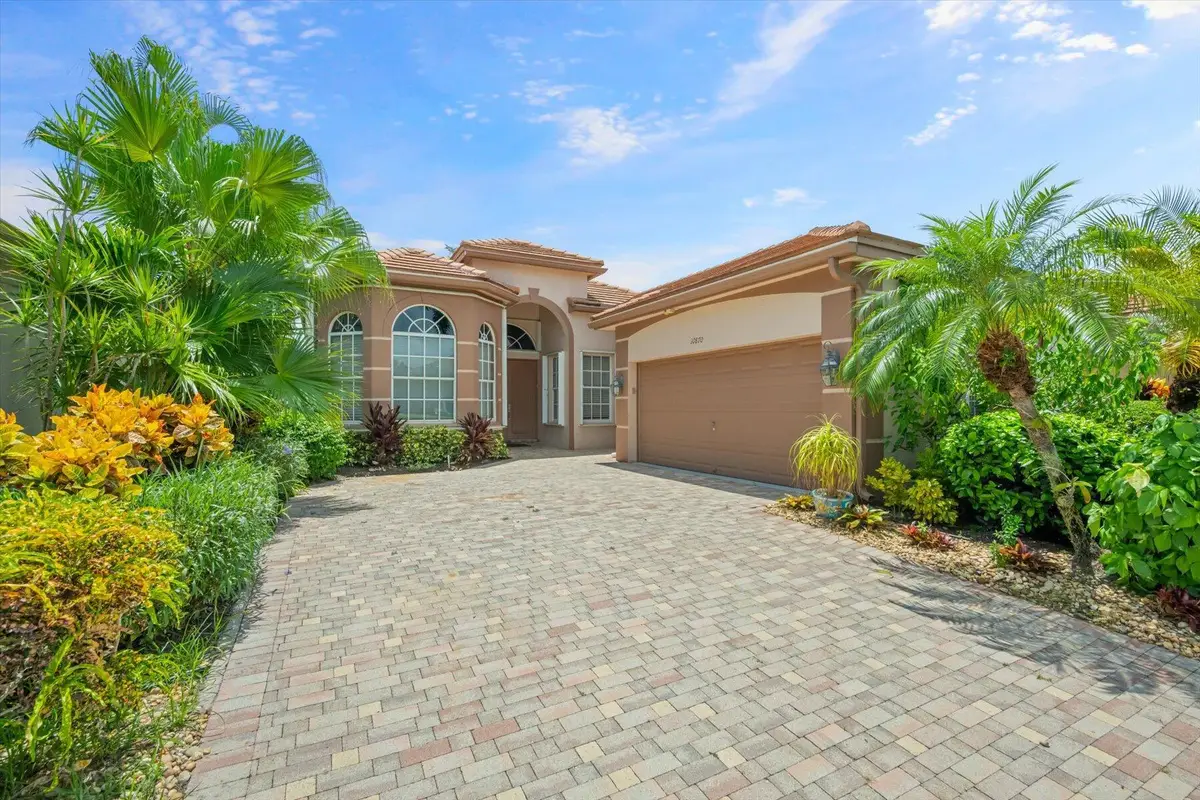 10870 Royal Devon Way, Lake Worth, FL 33449 - Image #1