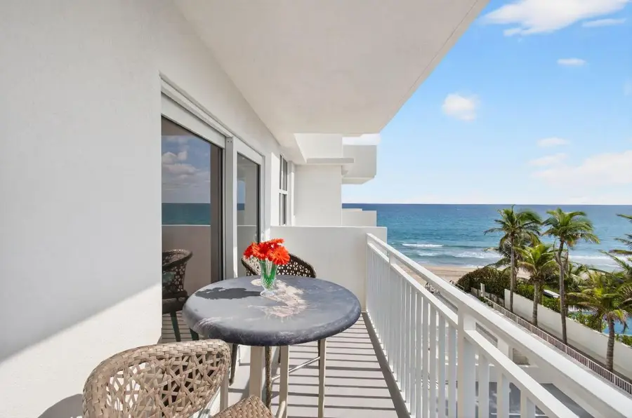 4511 S Ocean Boulevard #403, Highland Beach, FL 33487 - Image #2