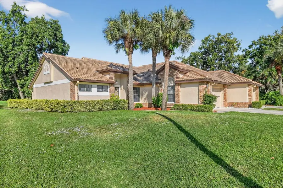 7147 Le Chalet Boulevard, Boynton Beach, FL 33472 - Image #2