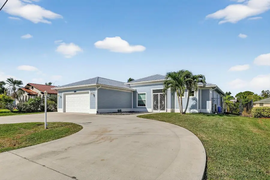 213 NE Sagamore Ter Terrace, Port Saint Lucie, FL 34983 - Image #2
