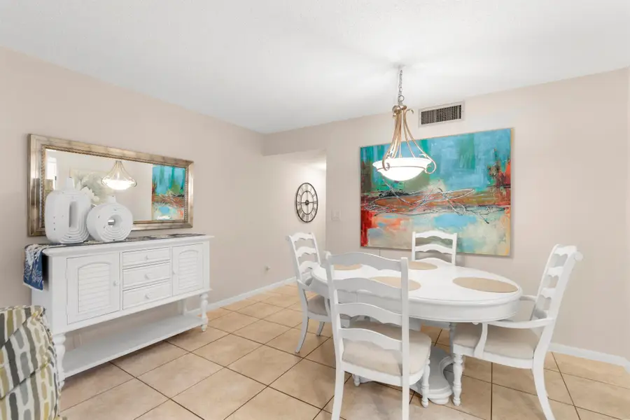 3178 Via Poinciana #102, Lake Worth, FL 33467 - Image #3