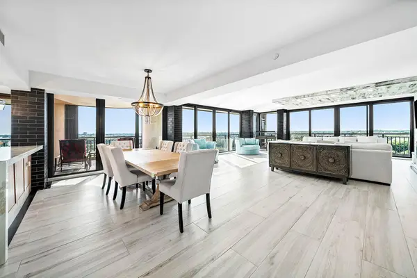 2427 Presidential Way #802, West Palm Beach, FL 33401