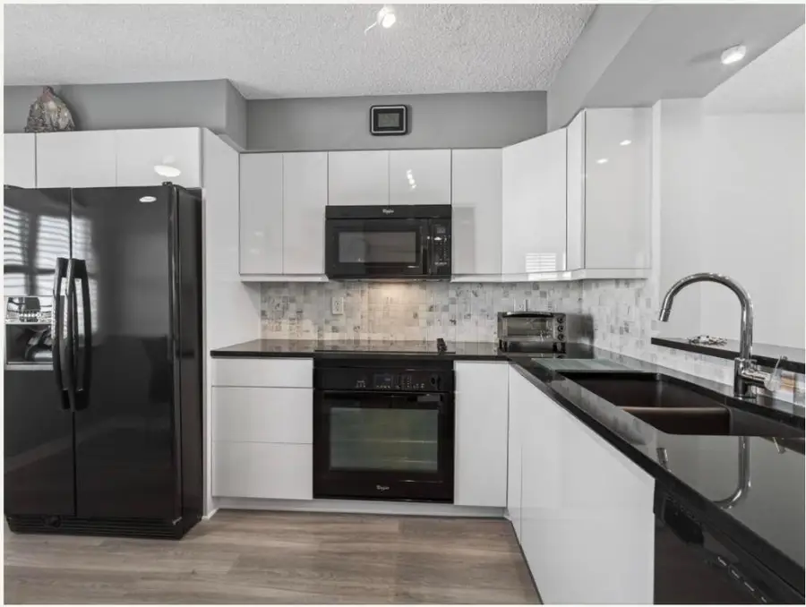 7290 Kinghurst Drive 703, Delray Beach, FL 33446 - Image #2