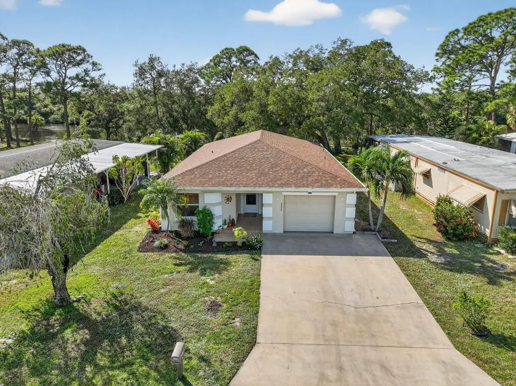 111 Camino Del Rio, Port Saint Lucie, FL 34952 - Image #1