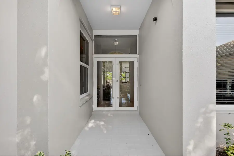 1245 Owl Pointe Circle, West Palm Beach, FL 33409 - Image #3