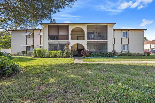 3622 La Playas Court #B-2, Greenacres, FL 33463