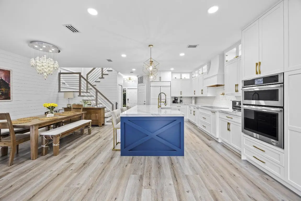 6822 Via Regina, Boca Raton, FL 33433 - Image #1