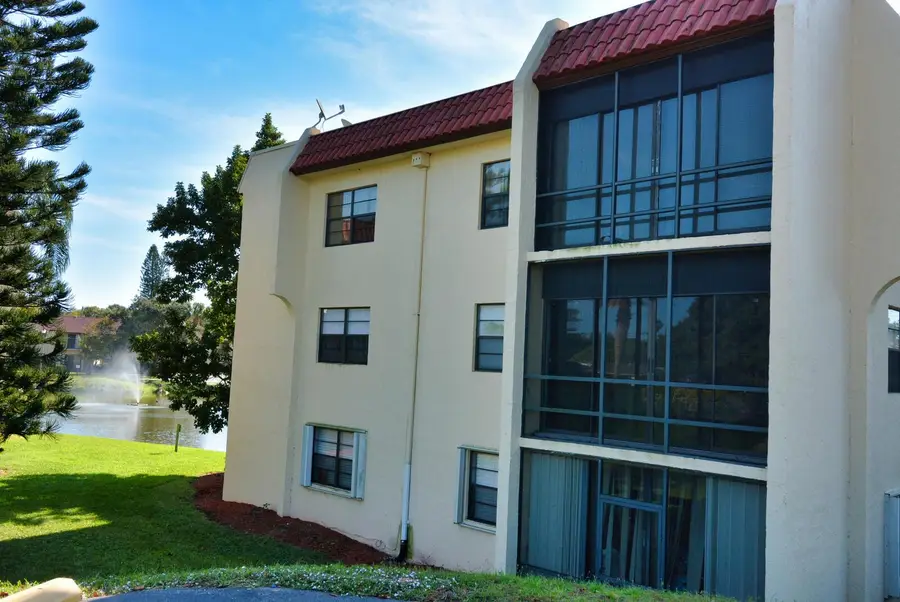 2050 Oleander Boulevard #5-306, Fort Pierce, FL 34950 - Image #3