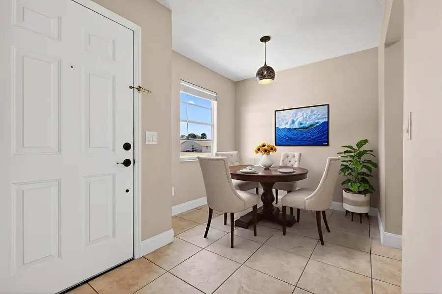 29 Sandalwood Court, Oviedo, FL 32765 - Image #2