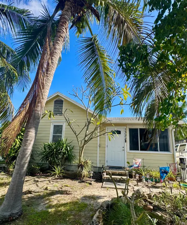 1322 N M Street, Lake Worth Beach, FL 33460
