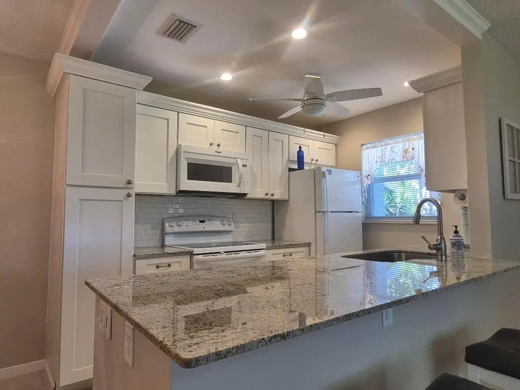 910 South Drive #A, Delray Beach, FL 33445 - Image #1