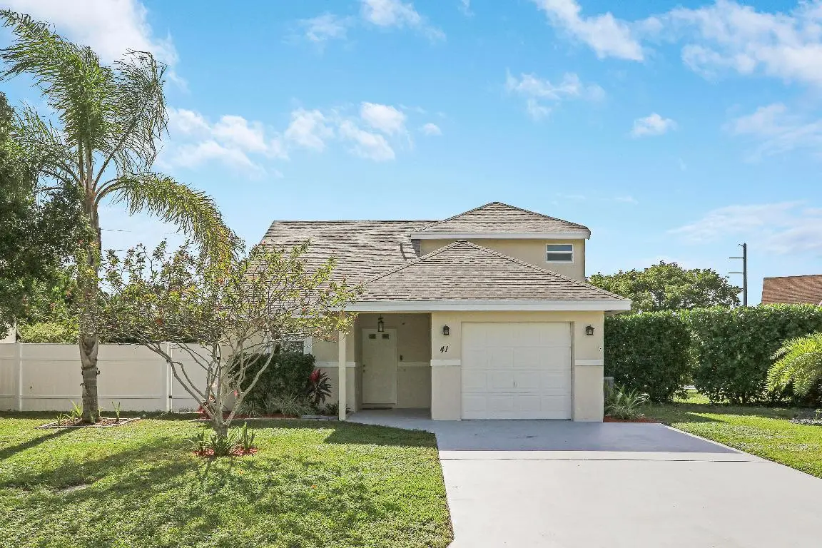 41 Tara Lakes Drive E, Boynton Beach, FL 33436 - Image #1