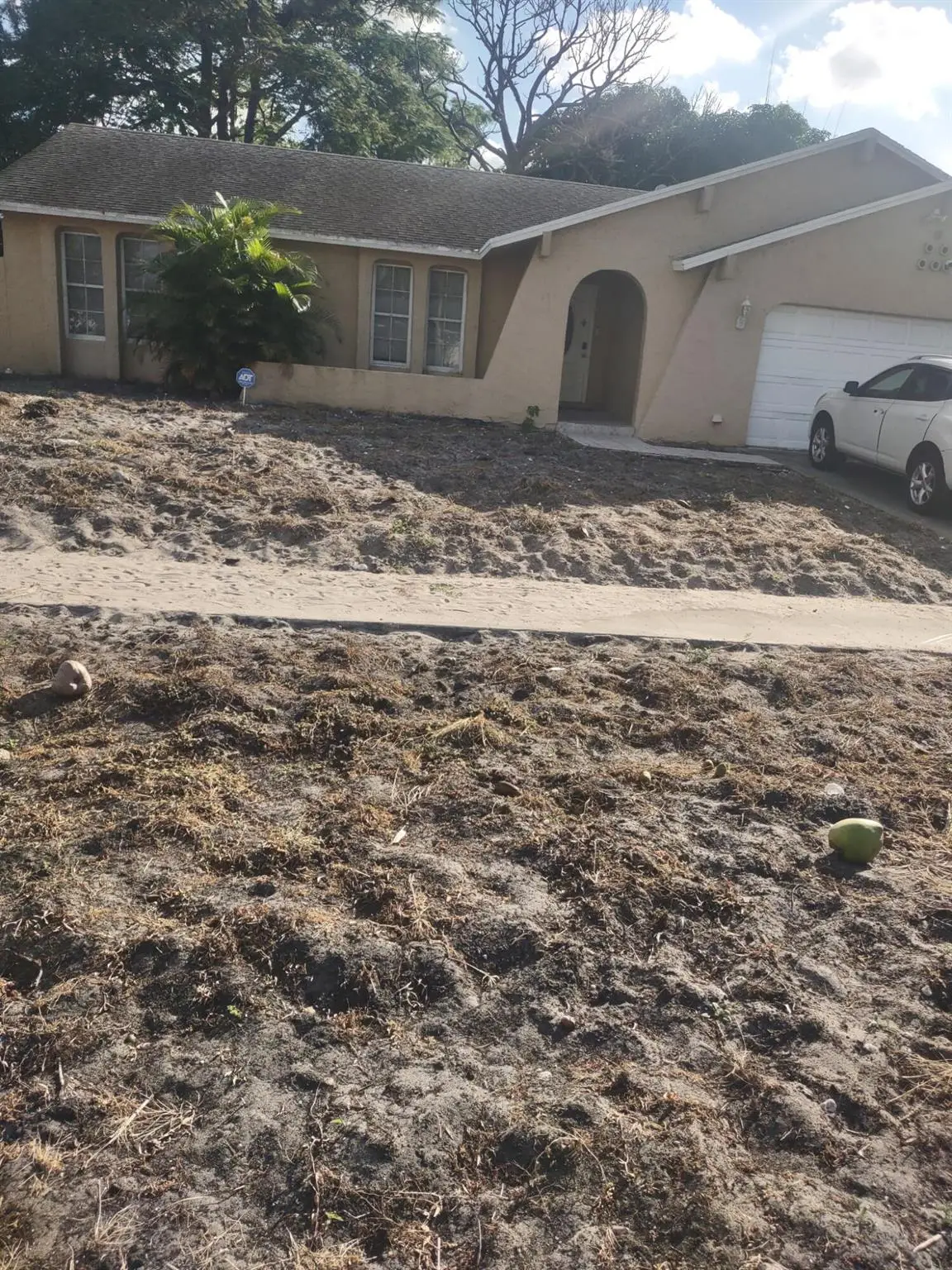 1486 Woodcrest Road N, West Palm Beach, FL 33417 - Image #1