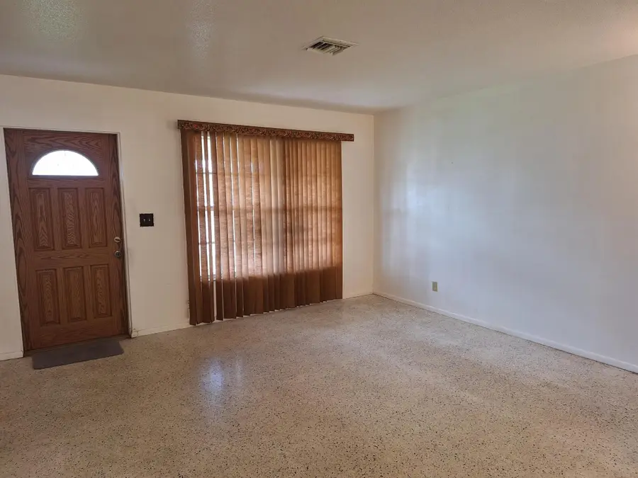 2596 Rosehaven Road, West Palm Beach, FL 33415 - Image #3