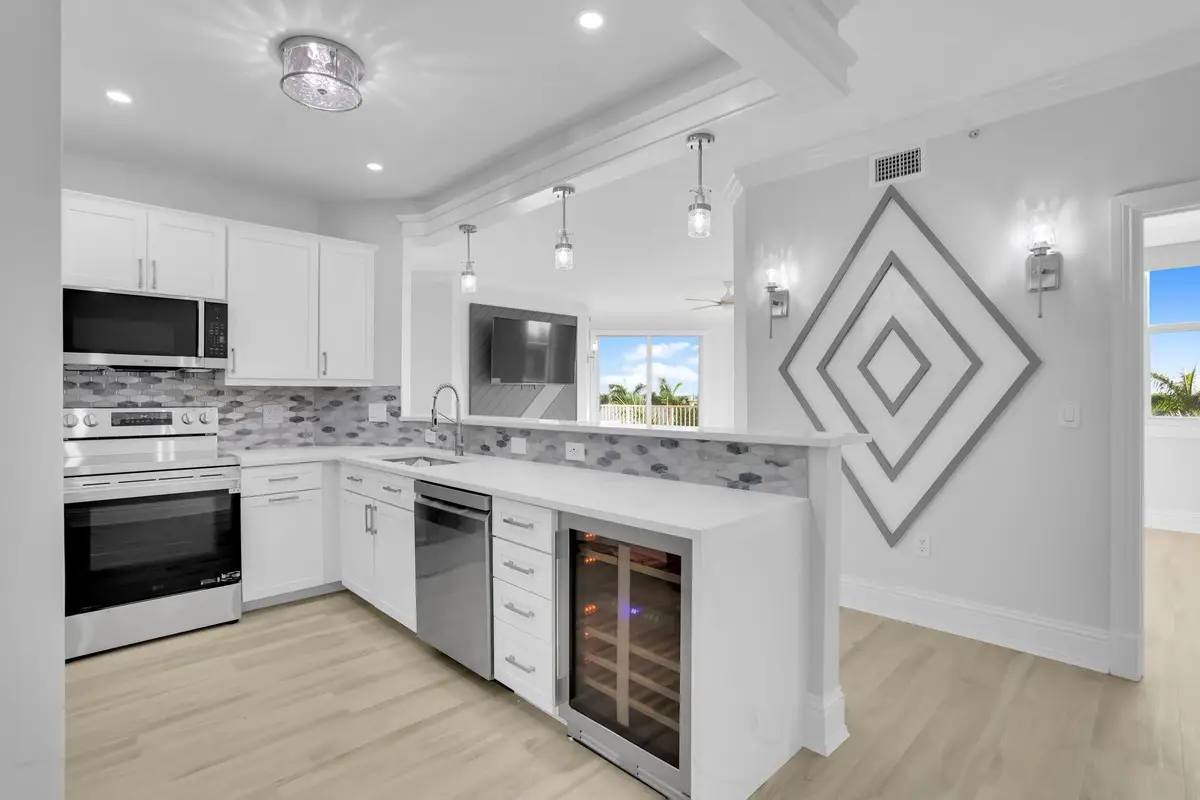 804 E Windward Way #509, Lantana, FL 33462 - Image #1