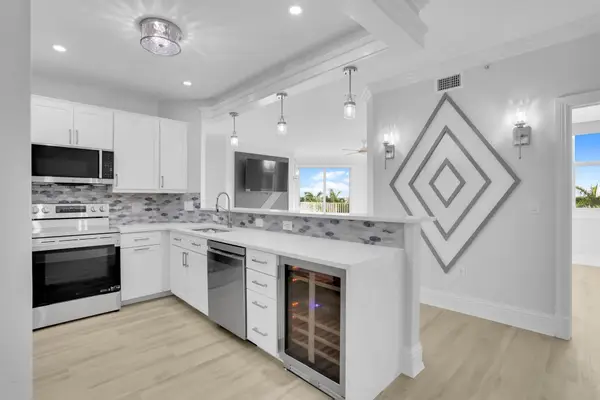 804 E Windward Way #509, Lantana, FL 33462