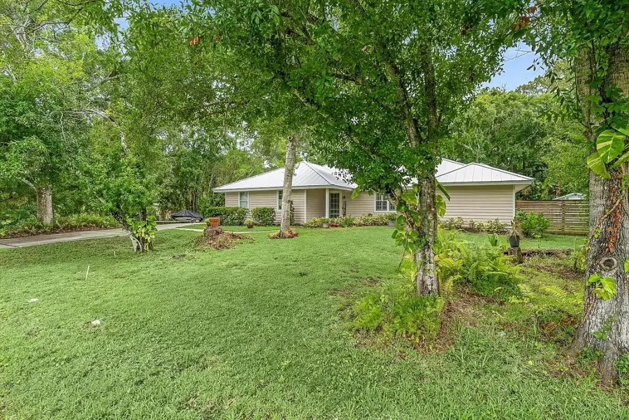 435 61st Avenue, Vero Beach, FL 32968 - Image #2