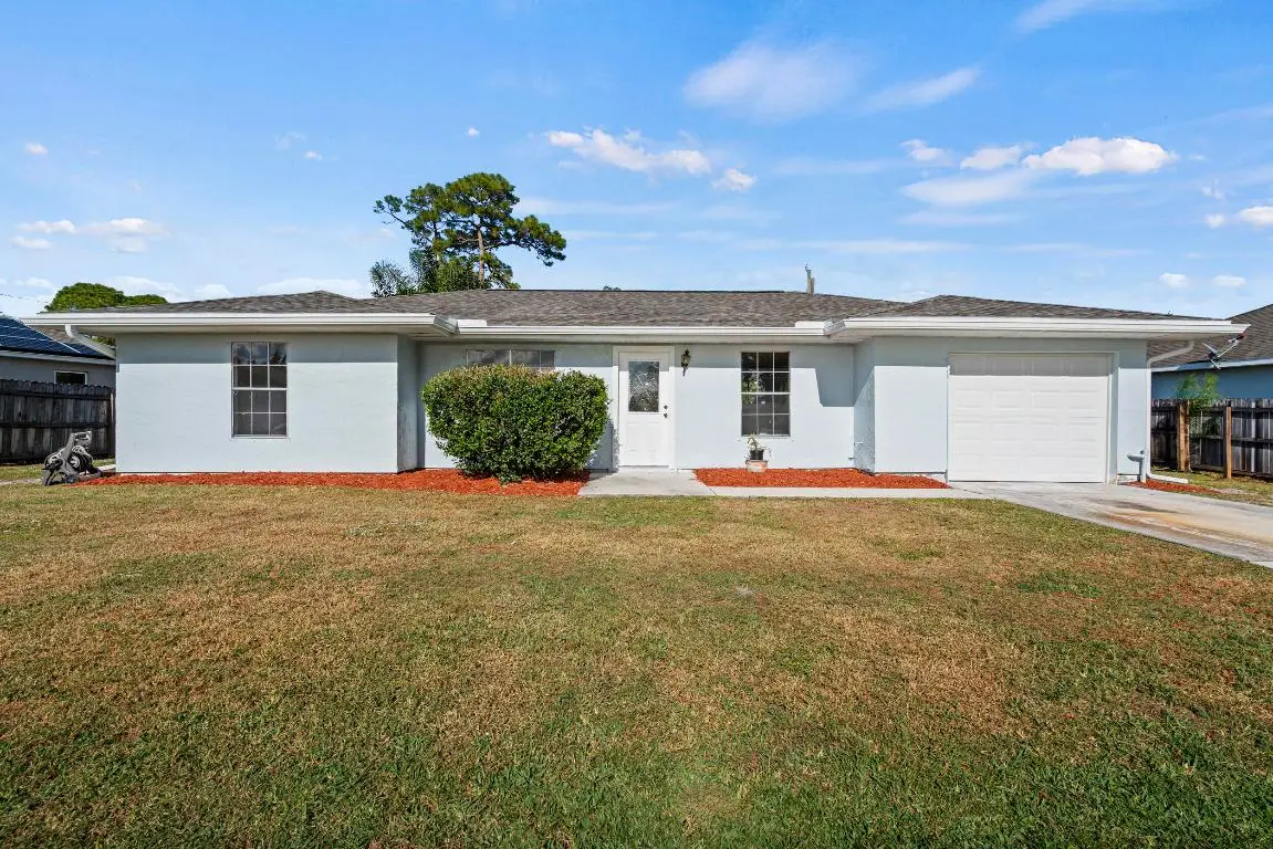433 SE Seahouse Drive, Port Saint Lucie, FL 34983 - Image #1