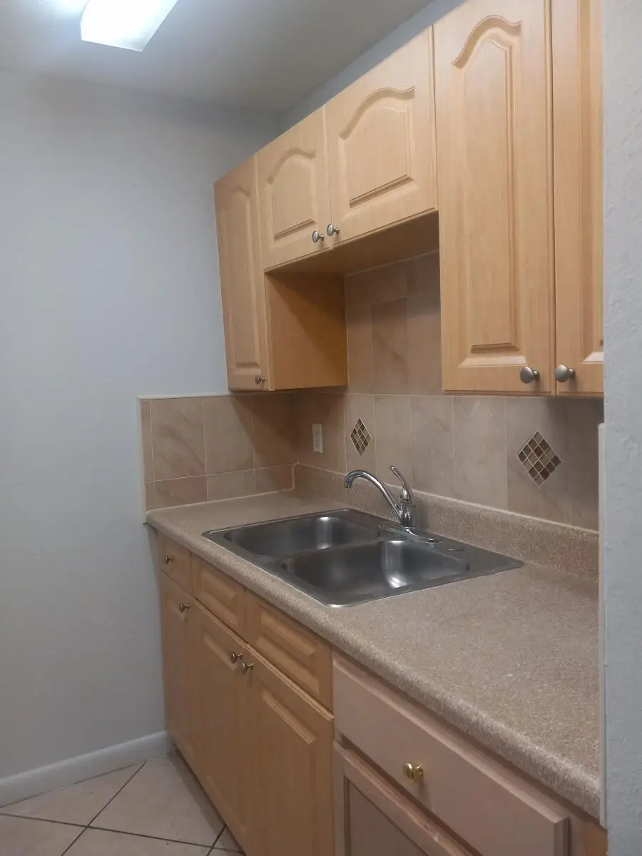 2864 NW 55th Avenue #2d, Lauderhill, FL 33313 - Image #3