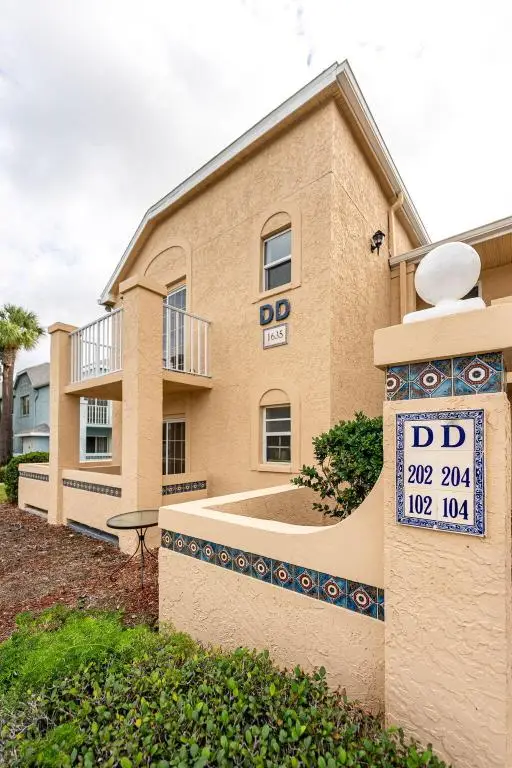1635 SE Green Acres Circle #Dd202, Port Saint Lucie, FL 34952 - Image #2