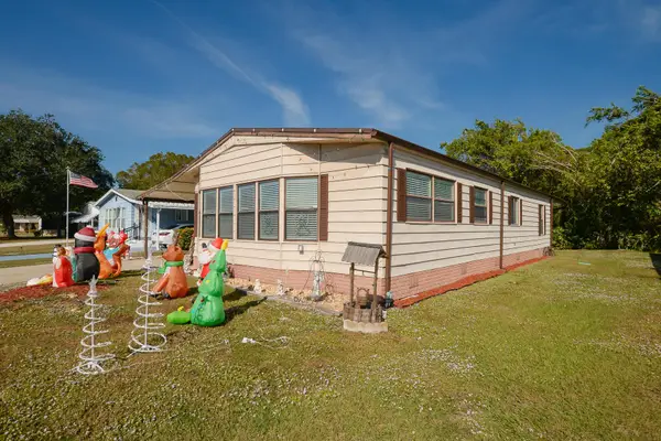 8188 Blolly Court, Port St Lucie, FL 34952