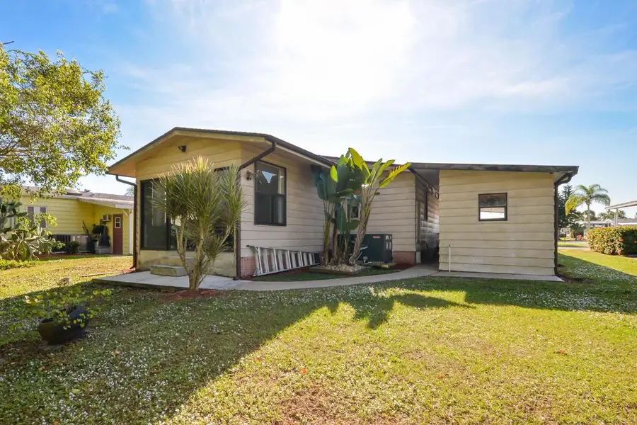 8188 Blolly Court, Port Saint Lucie, FL 34952 - Image #2