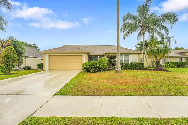 13048 Meadowbreeze Drive, Wellington, FL 33414