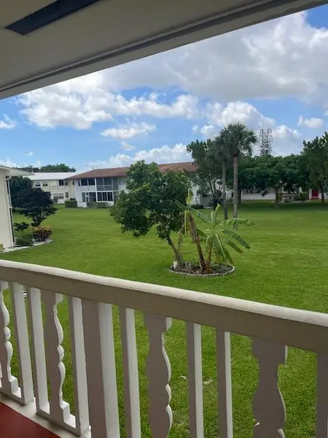 233 Norwich J #233, West Palm Beach, FL 33417