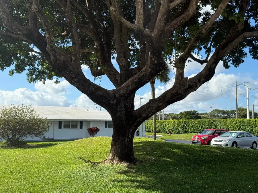 300 SW Golfview Terrace #152, Boynton Beach, FL 33426 - Image #2