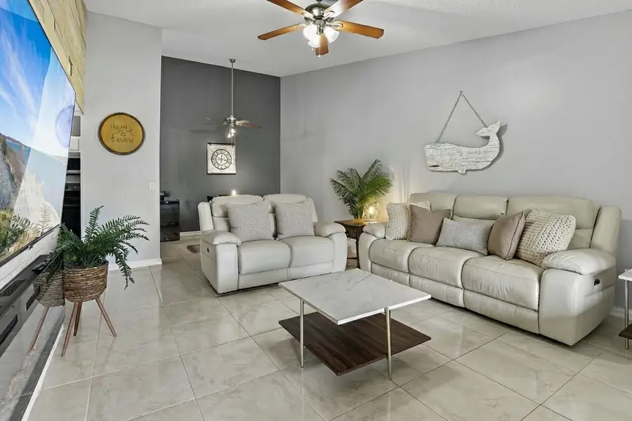 6271 Chasewood Drive #G, Jupiter, FL 33458 - Image #2