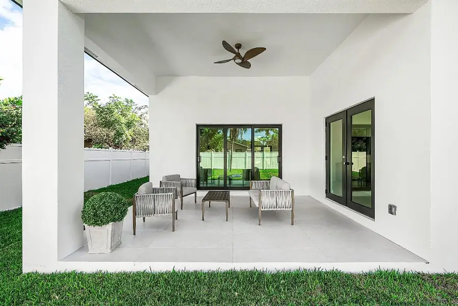 3361 NE 4th Avenue, Boca Raton, FL 33431 - Image #3