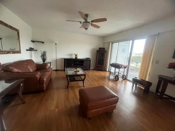 246 Preston F #246, Boca Raton, FL 33434