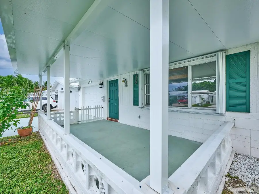 1710 SW 22nd Street, Boynton Beach, FL 33426 - Image #2