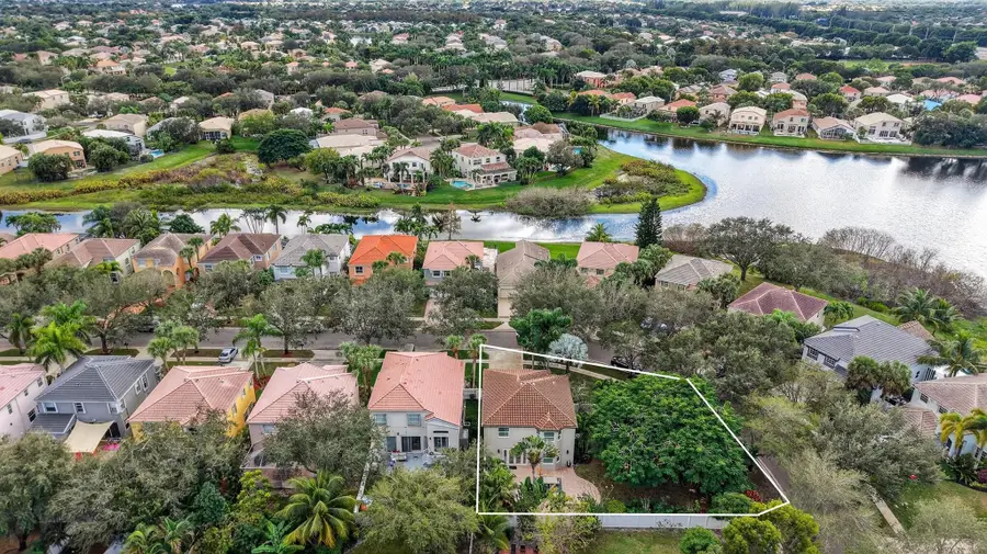 7759 Oak Grove Circle, Lake Worth, FL 33467 - Image #2