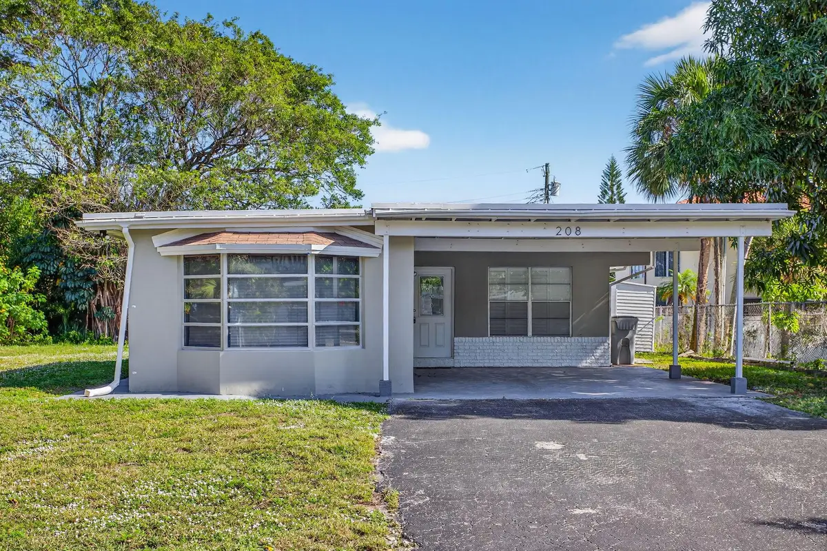 208 NE 14th Avenue, Pompano Beach, FL 33060 - Image #1